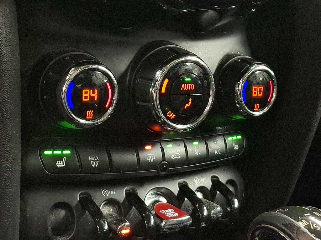 2016 MINI Cooper Base 15