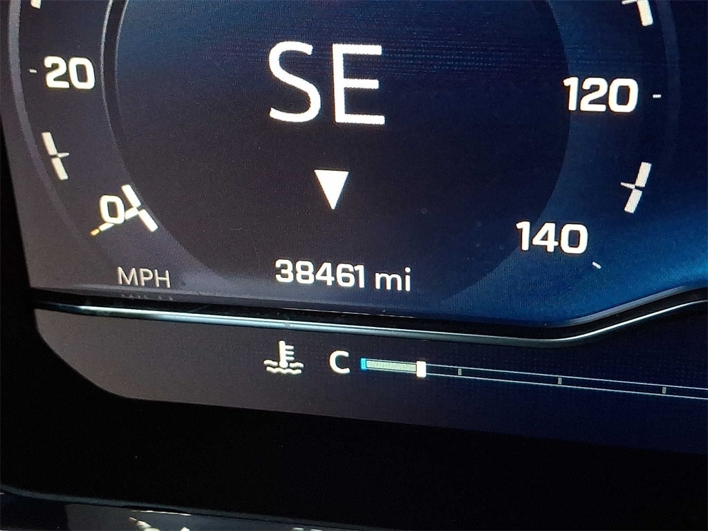 Thumbnail: 2023 Chevrolet Silverado 1500 - 14