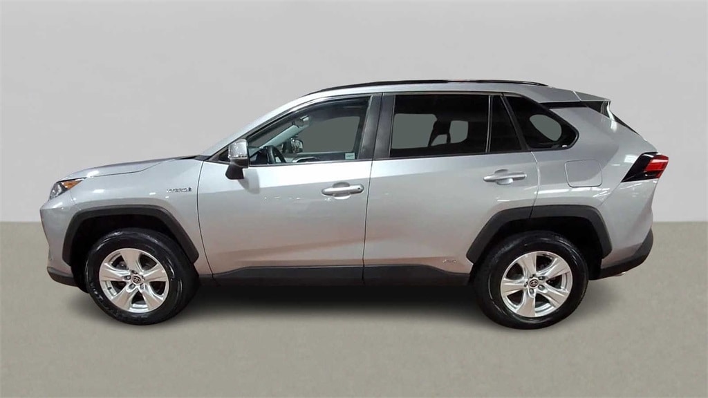 Thumbnail: 2021 Toyota RAV4 - 5