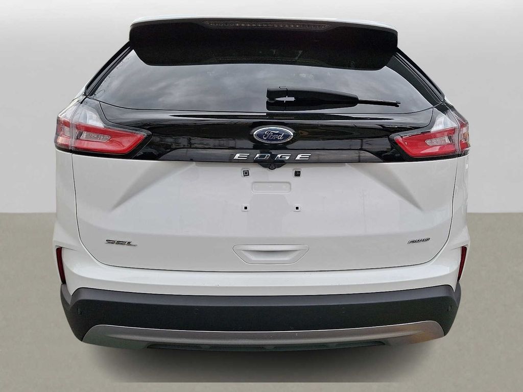 Thumbnail: 2022 Ford Edge - 5