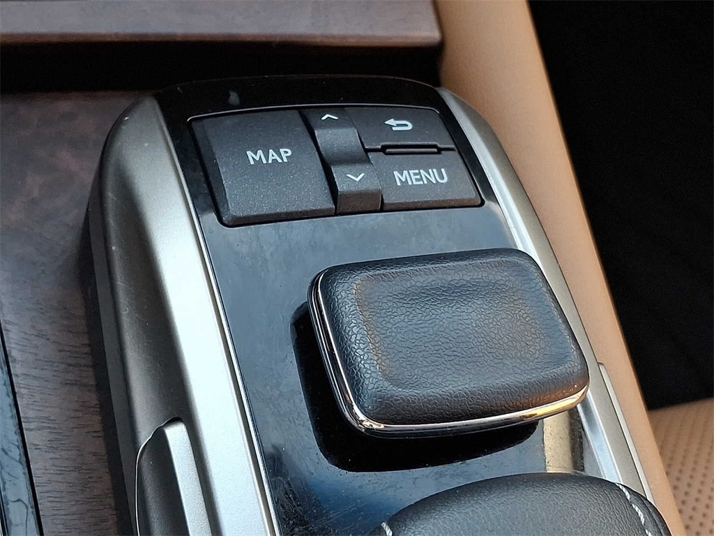 Thumbnail: 2016 Lexus GS - 22