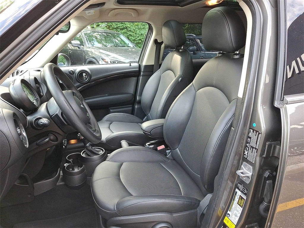 Thumbnail: 2014 MINI Cooper Countryman - 11