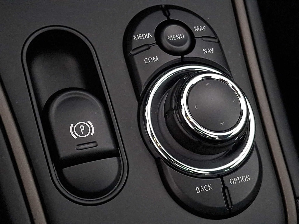 Thumbnail: 2023 MINI Cooper Countryman - 17