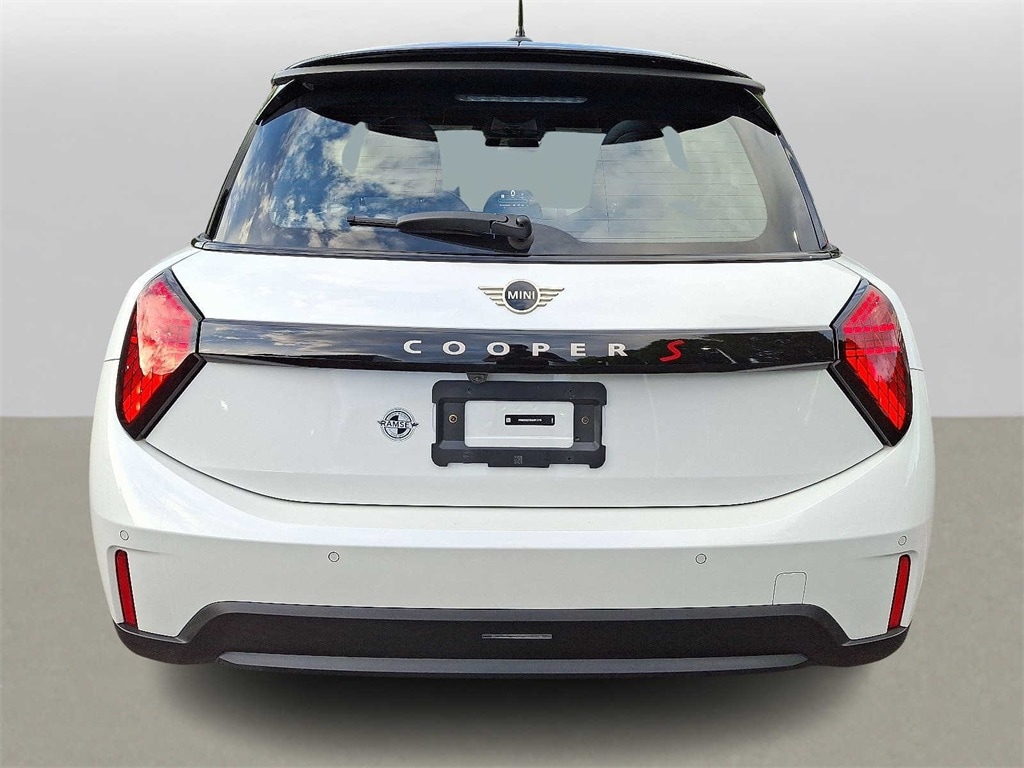 Thumbnail: 2025 MINI Cooper Hardtop - 5