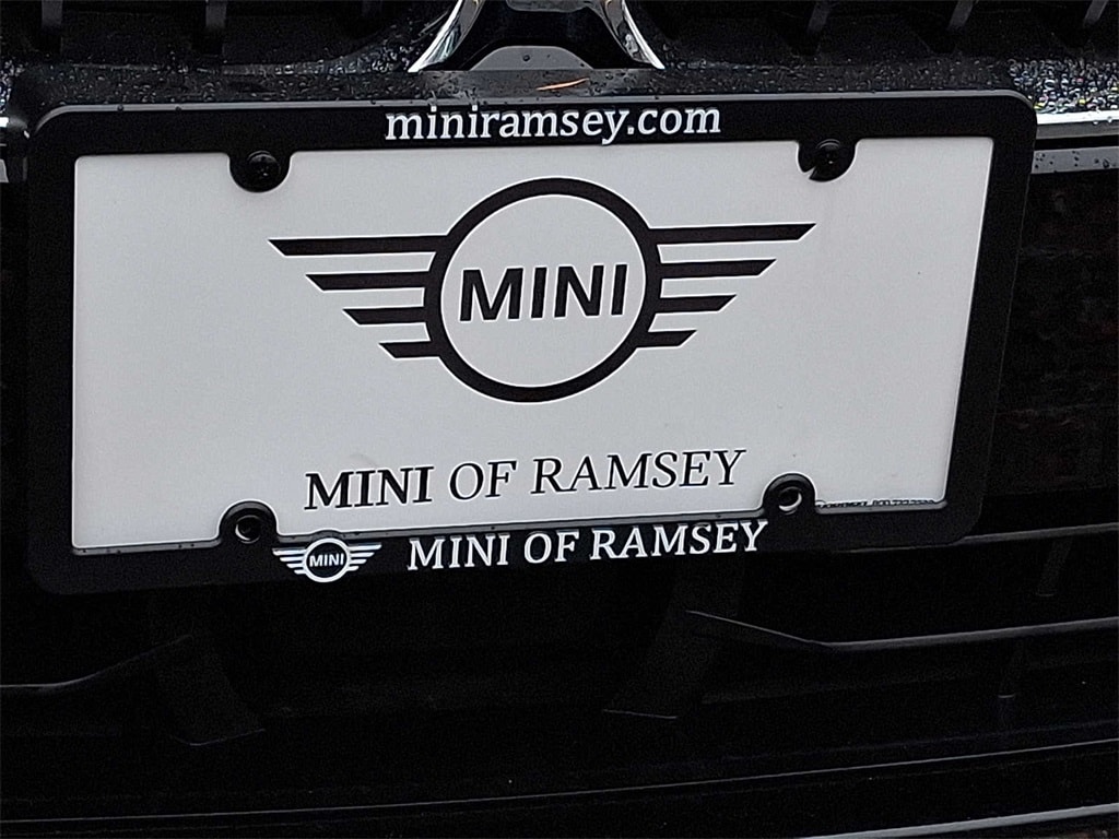 Thumbnail: 2025 MINI Cooper Hardtop - 30