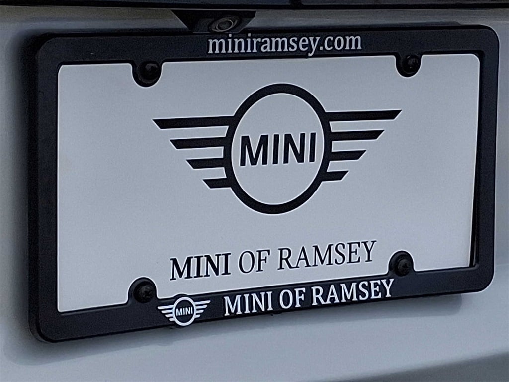 Thumbnail: 2017 Lexus ES - 30