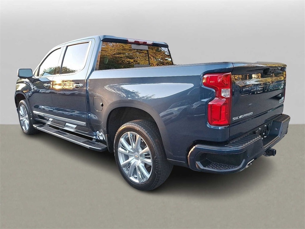 Thumbnail: 2023 Chevrolet Silverado 1500 - 5