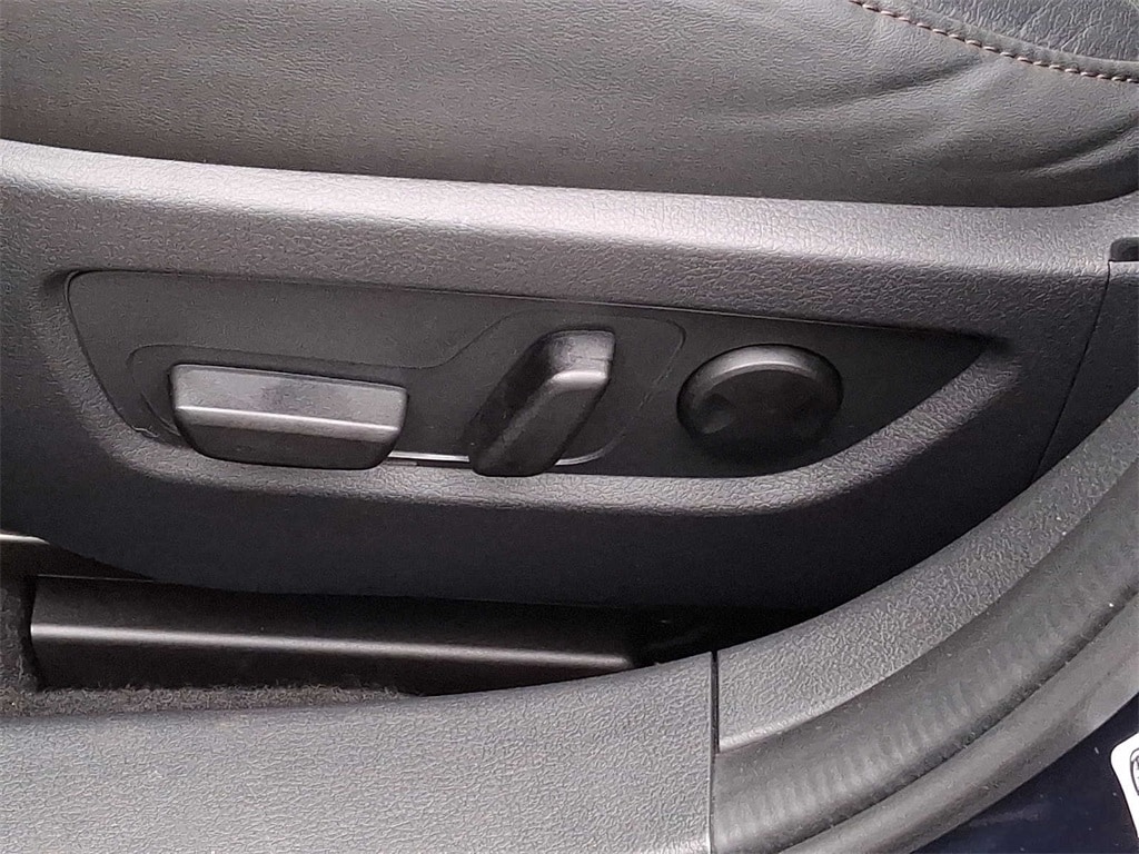 Thumbnail: 2023 Mazda CX-30 - 10