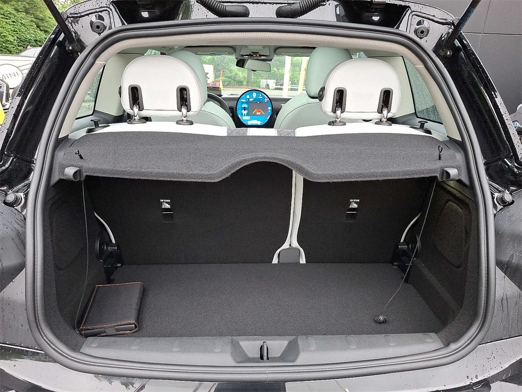 2025 MINI Cooper Hardtop S 28