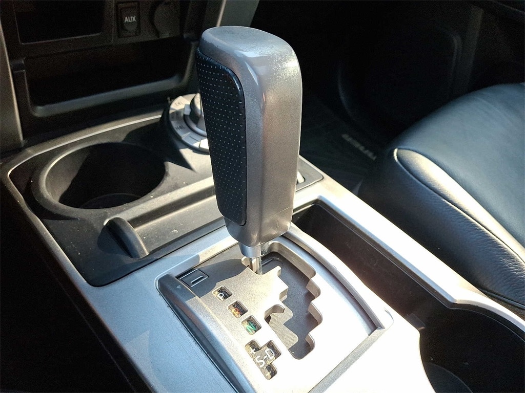Thumbnail: 2012 Toyota 4Runner - 14