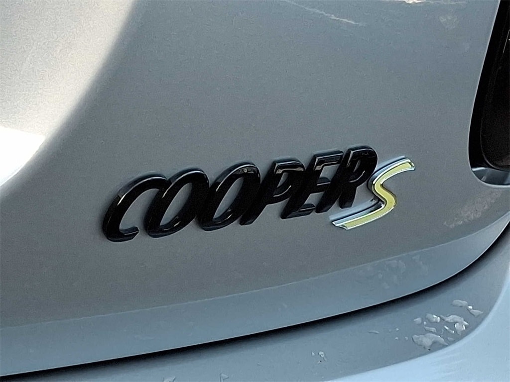 Thumbnail: 2024 MINI Cooper Hardtop - 28