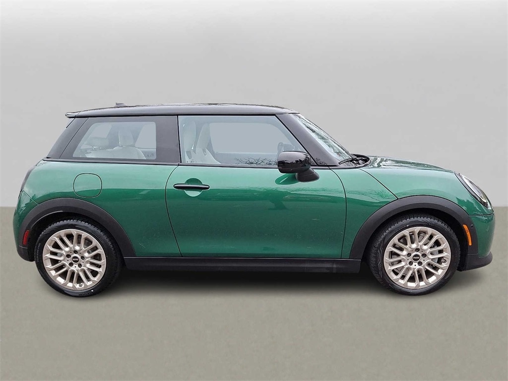 Thumbnail: 2025 MINI Cooper Hardtop - 4