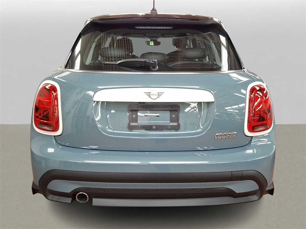 Thumbnail: 2023 MINI Cooper Hardtop - 4