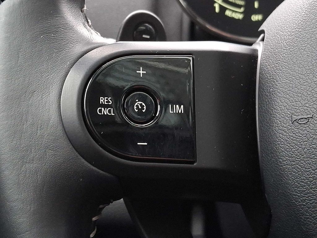 Thumbnail: 2023 MINI Cooper Countryman - 18