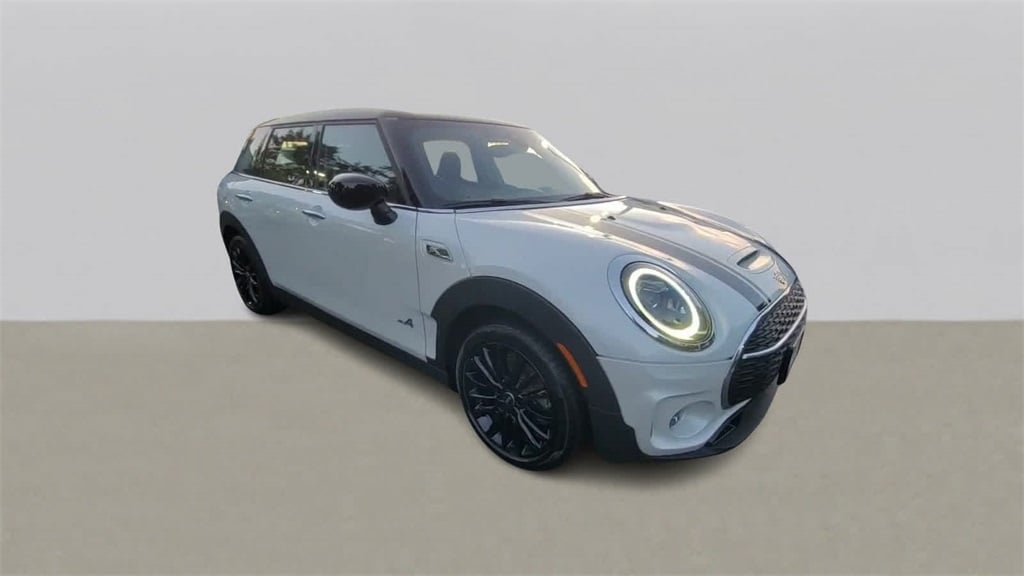 Certified 2024 MINI Clubman S with VIN WMWXJ1C02R2U35436 for sale in Ramsey, NJ