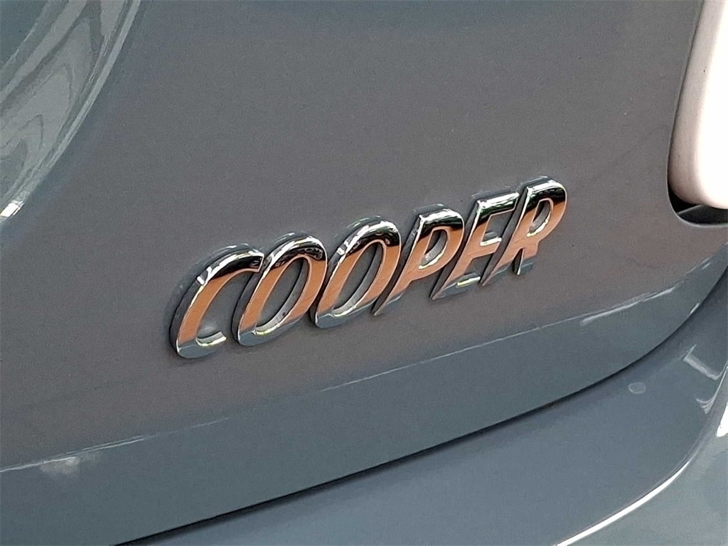 Thumbnail: 2023 MINI Cooper Hardtop - 28