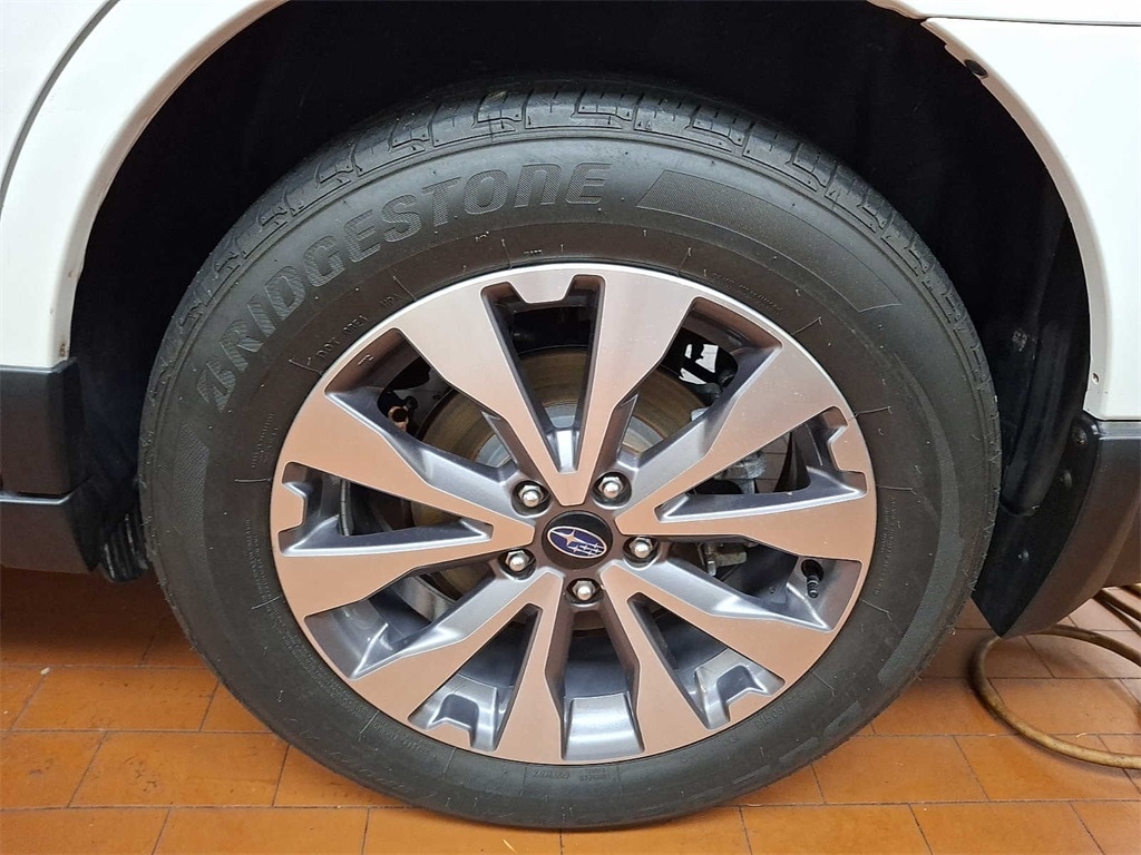 Thumbnail: 2019 Subaru Outback - 6