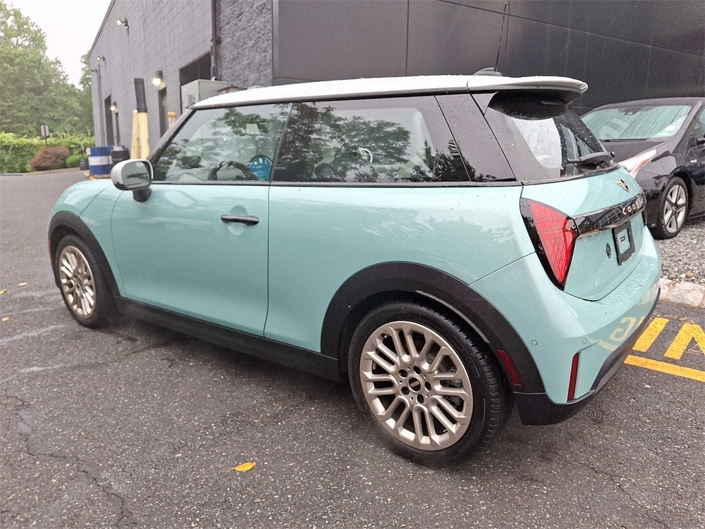 2025 MINI Cooper Hardtop S 6