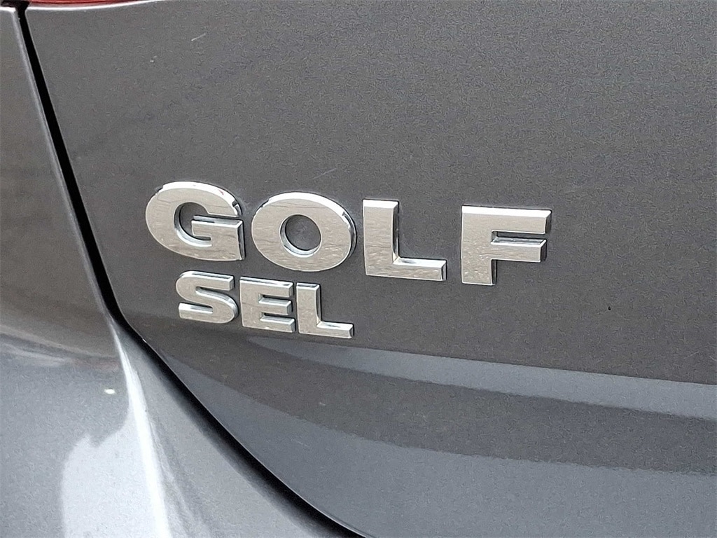 Thumbnail: 2017 Volkswagen Golf - 29
