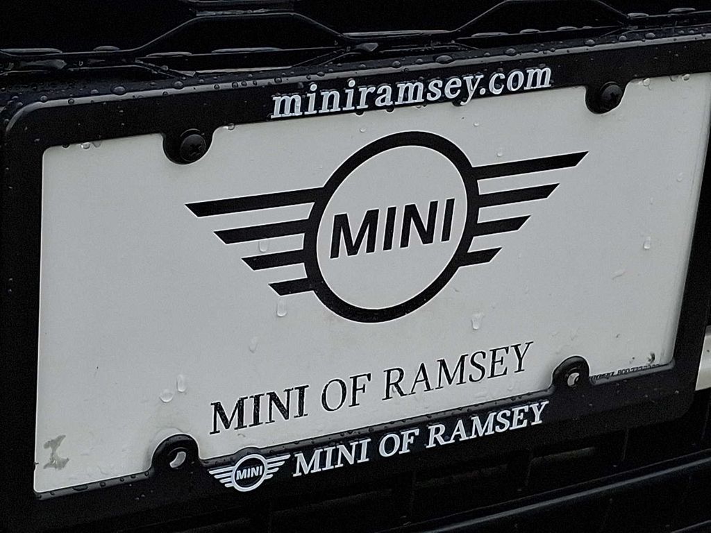 Thumbnail: 2014 MINI Cooper Hardtop - 30