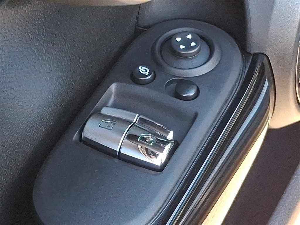 Thumbnail: 2024 MINI Cooper Hardtop - 25