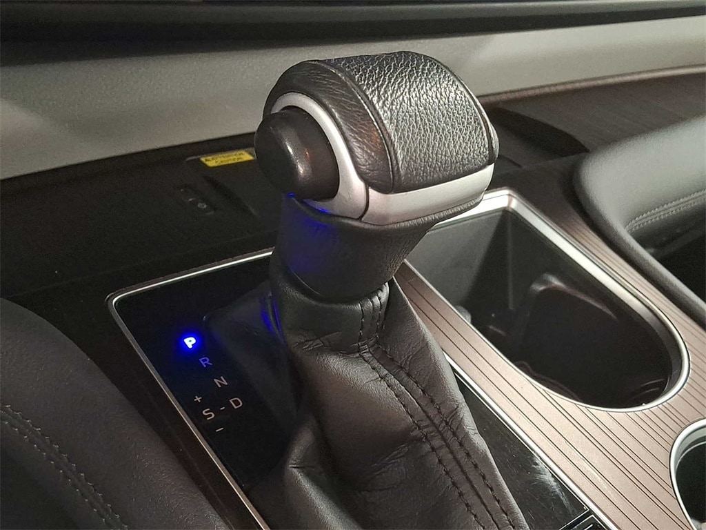 Thumbnail: 2021 Toyota Sienna - 15