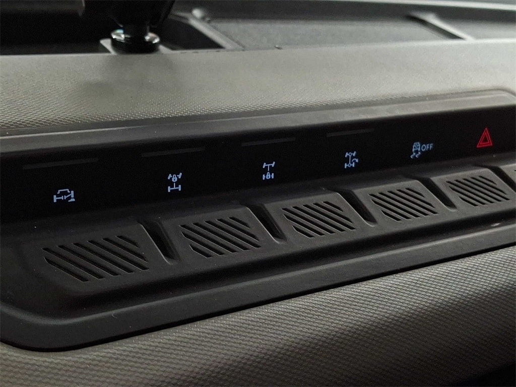 Thumbnail: 2022 Ford Bronco - 26