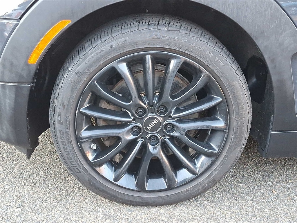 Thumbnail: 2017 MINI Cooper Clubman - 8