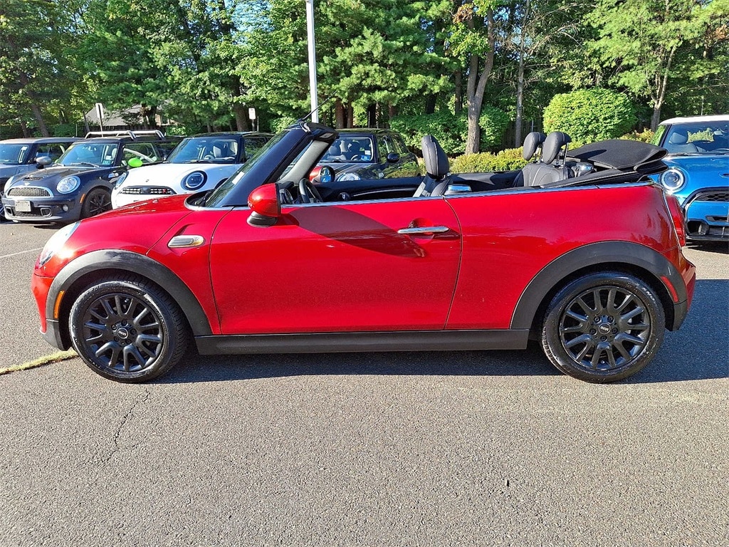 Thumbnail: 2017 MINI Cooper - 6