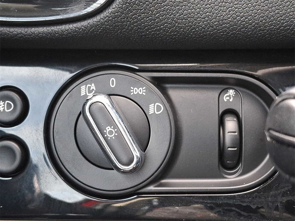 Thumbnail: 2023 MINI Cooper Countryman - 21