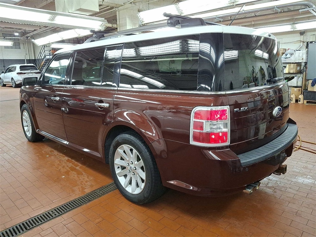 Thumbnail: 2012 Ford Flex - 6