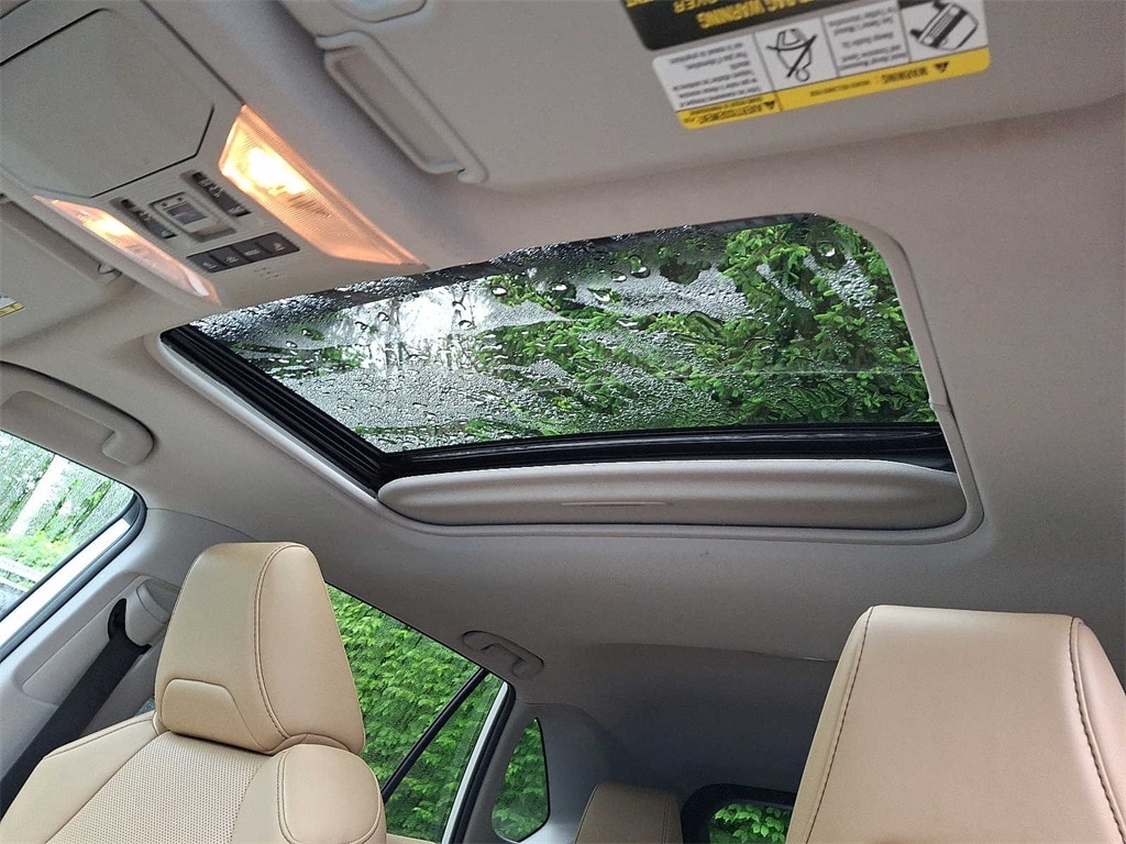 2021 Toyota RAV4 Limited 12