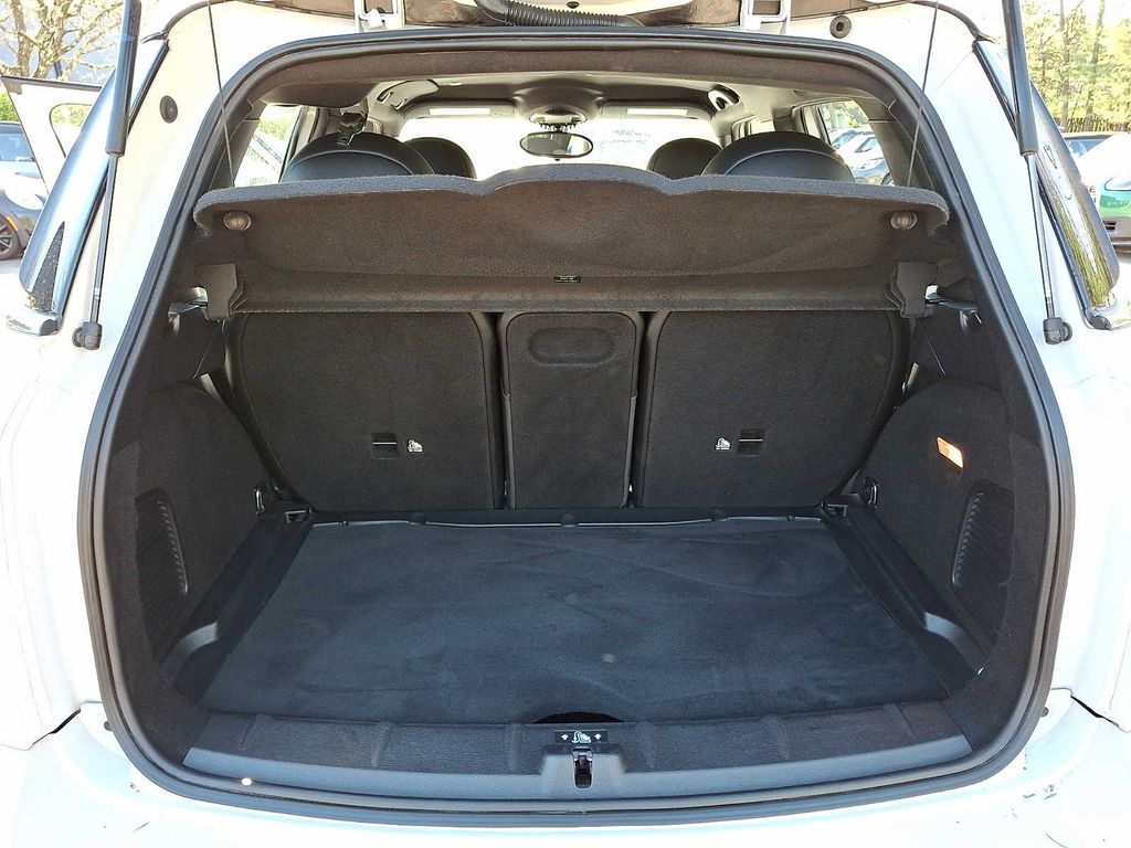 Thumbnail: 2015 MINI Cooper Countryman - 26