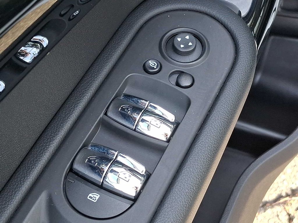 Thumbnail: 2024 MINI Cooper Countryman - 24