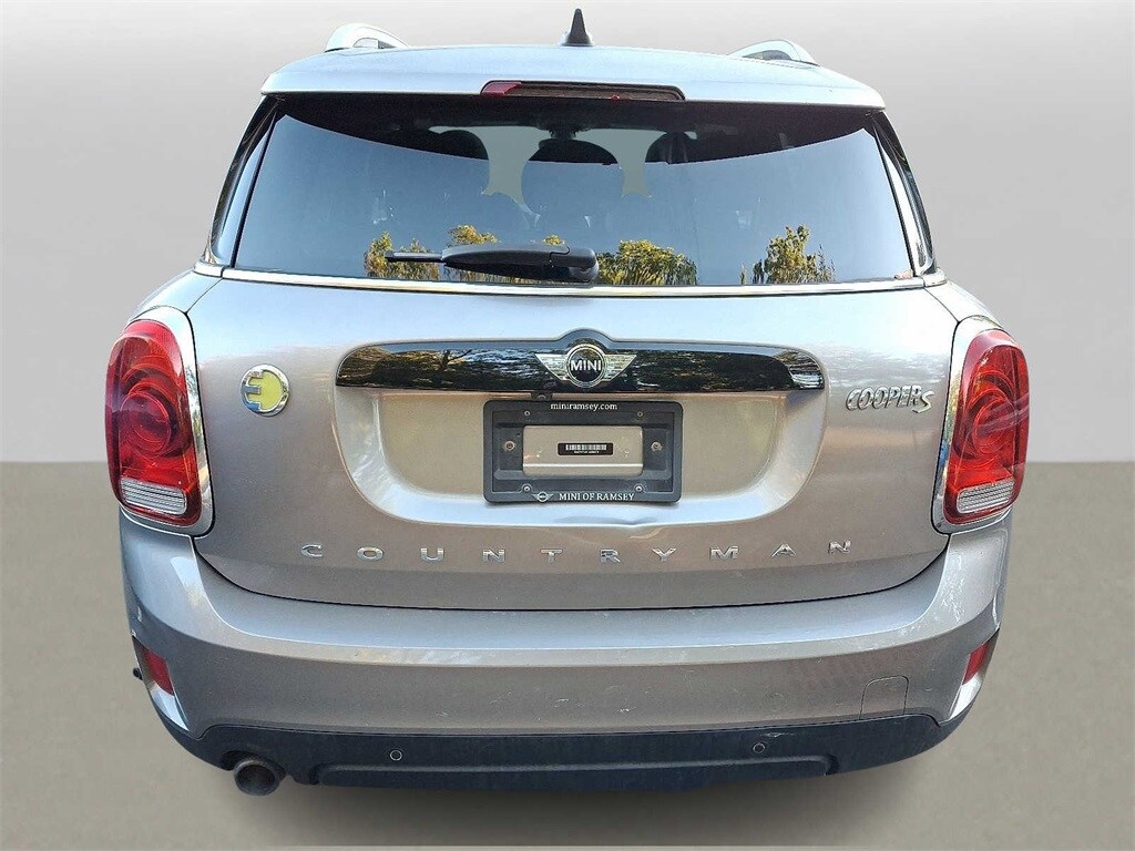 2018 Mini Cooper S E photo 4