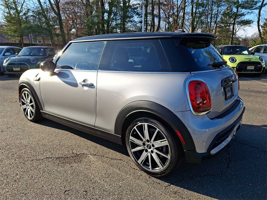 Thumbnail: 2024 MINI Cooper Hardtop - 7