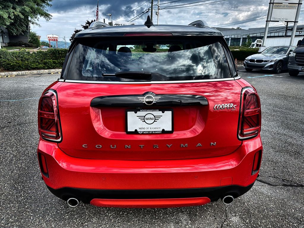 Thumbnail: 2024 MINI Cooper Countryman - 13