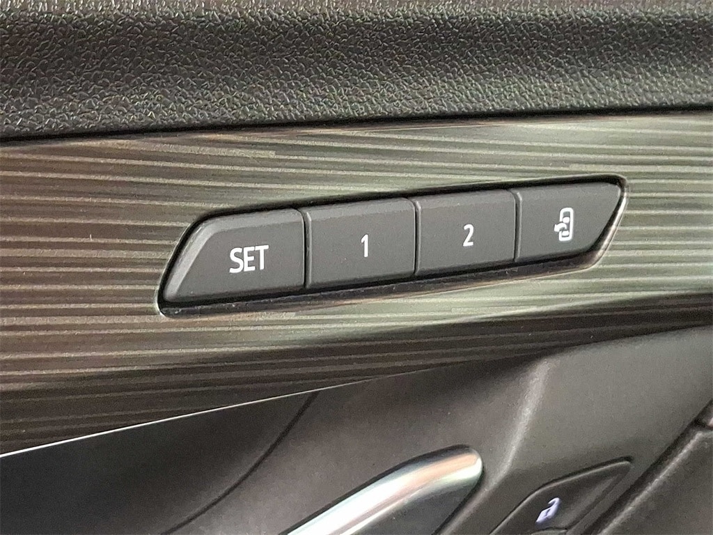 2022 GMC Terrain SLT 25