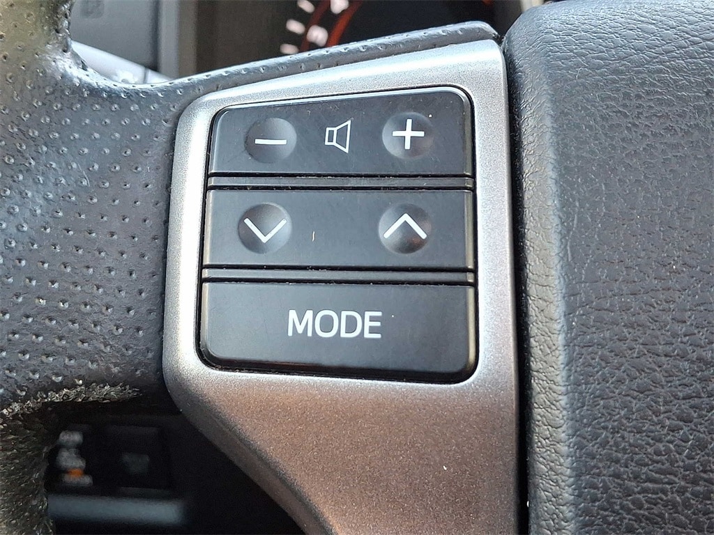 Thumbnail: 2012 Toyota 4Runner - 19