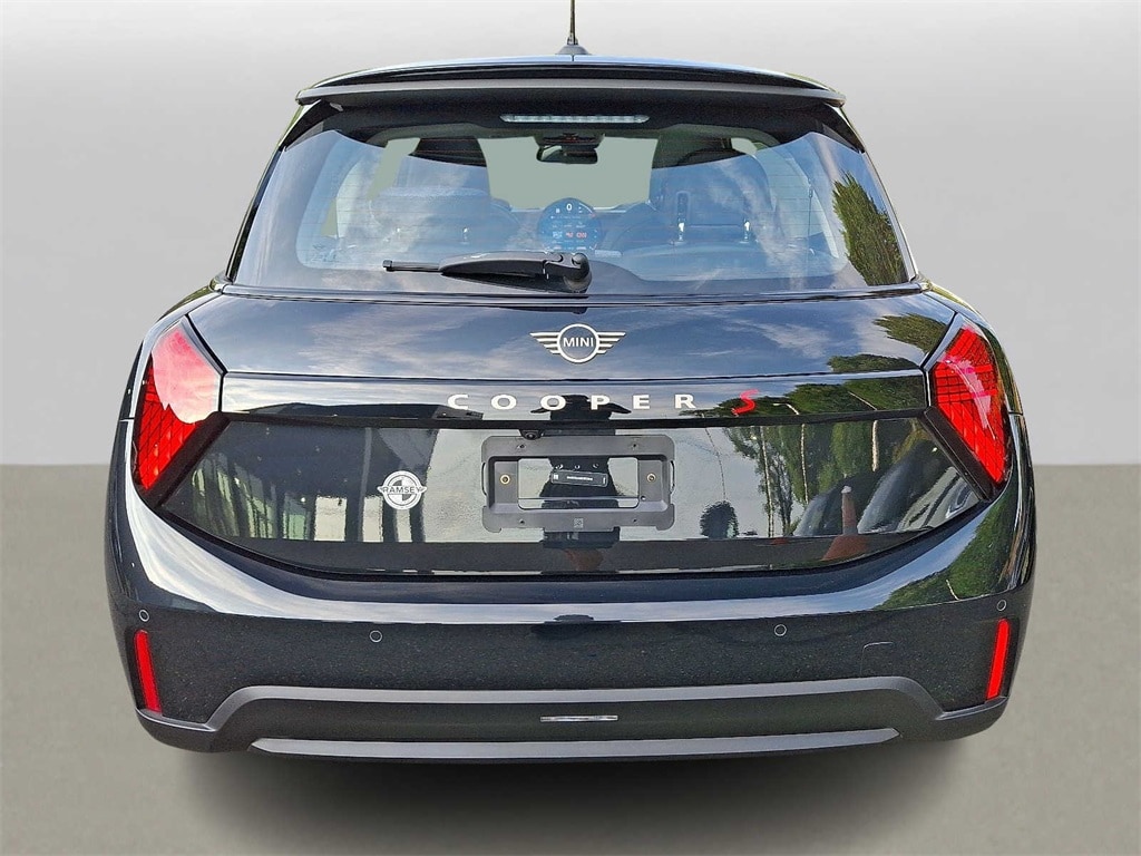 Thumbnail: 2025 MINI Cooper Hardtop - 5