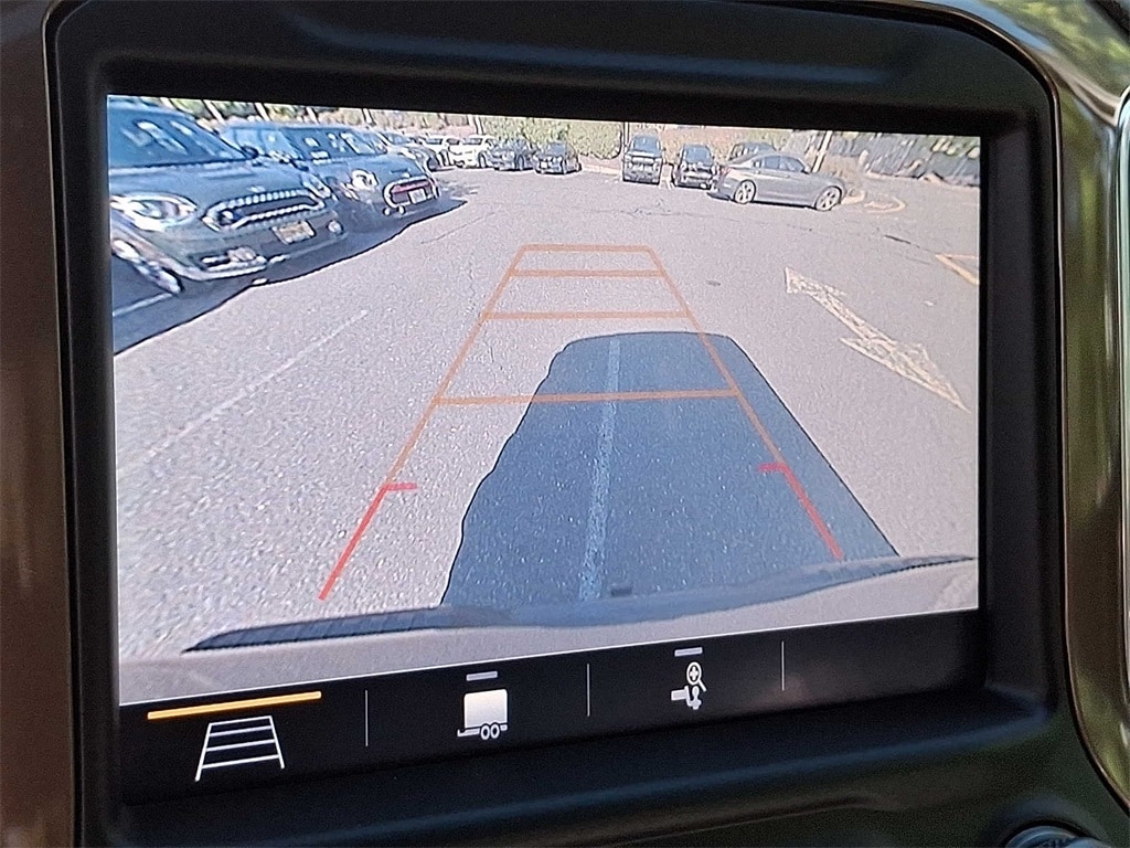 Thumbnail: 2019 Chevrolet Silverado 1500 - 16