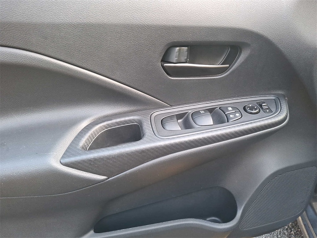 Thumbnail: 2022 Nissan Versa - 9