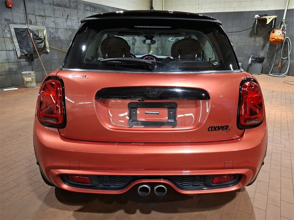 Thumbnail: 2021 MINI Cooper Hardtop - 6