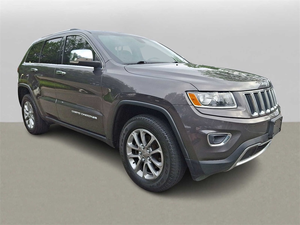 Thumbnail: 2015 Jeep Grand Cherokee - 3