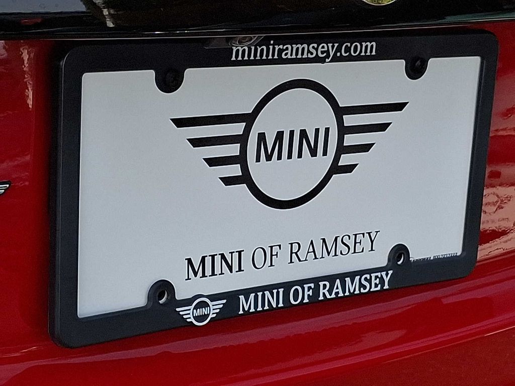 Thumbnail: 2020 MINI Cooper Hardtop - 30