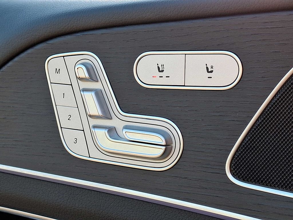 Thumbnail: 2024 Mercedes-Benz GLE - 21