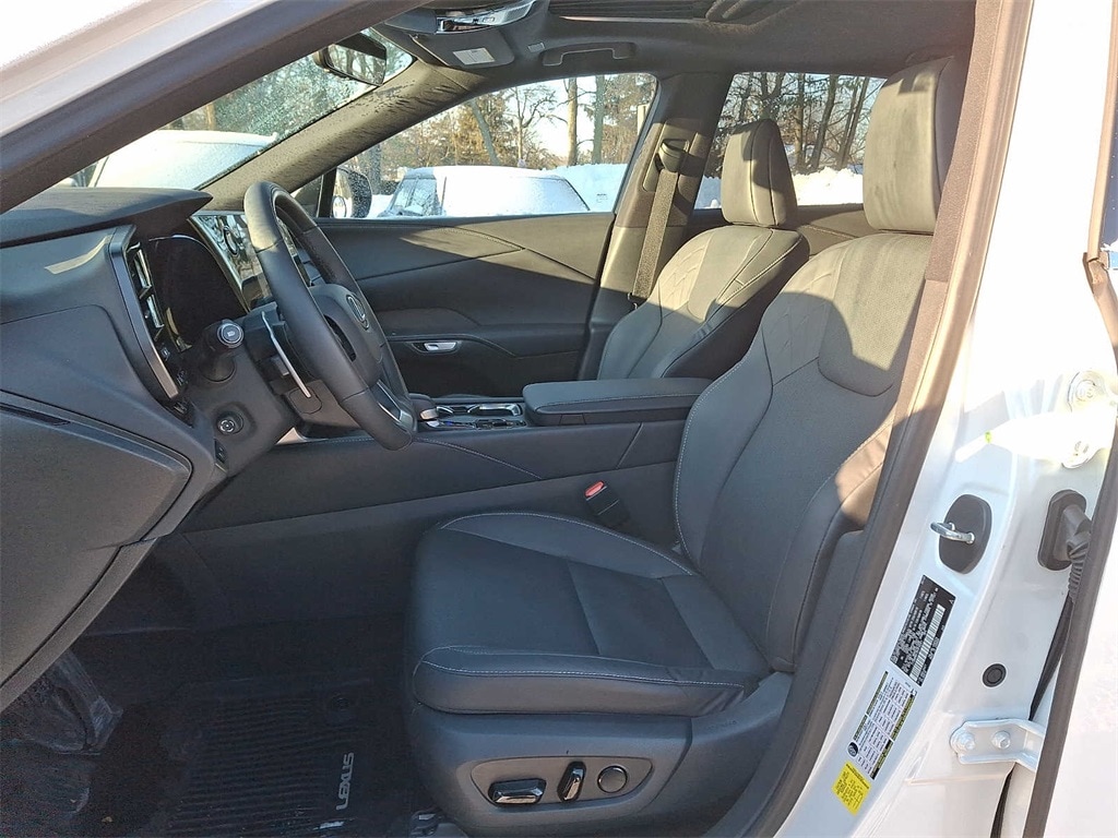 Thumbnail: 2023 Lexus RX - 10