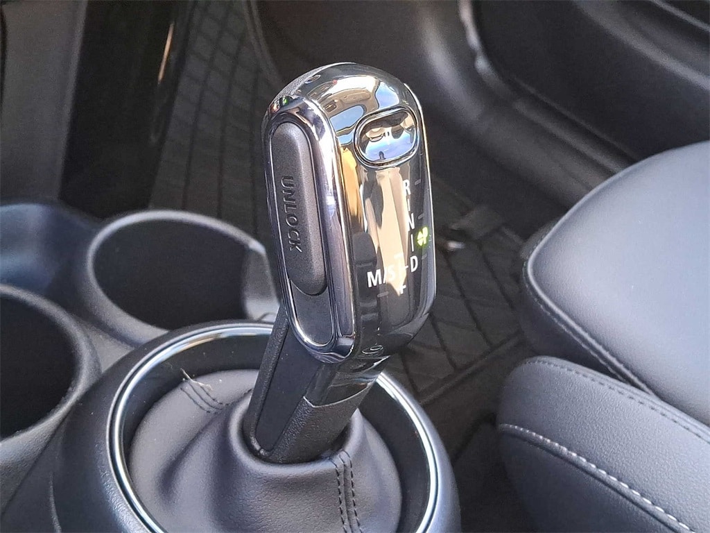 Thumbnail: 2024 MINI Cooper Hardtop - 14