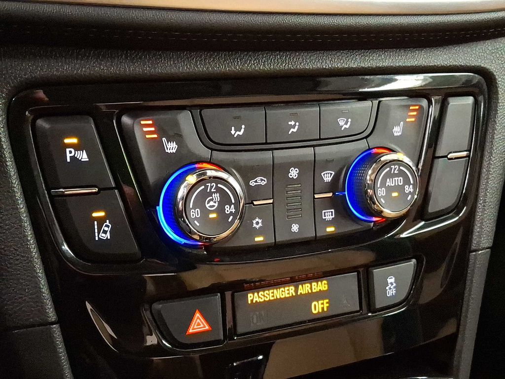 Thumbnail: 2019 Buick Encore - 14