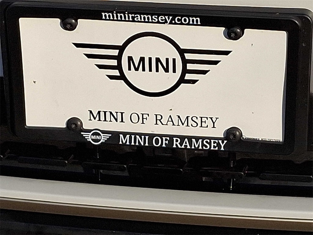 Thumbnail: 2025 MINI Cooper Hardtop - 30